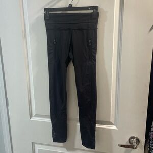 Lululemon Black Athletic Leggings With Zip Pockets Good Condition